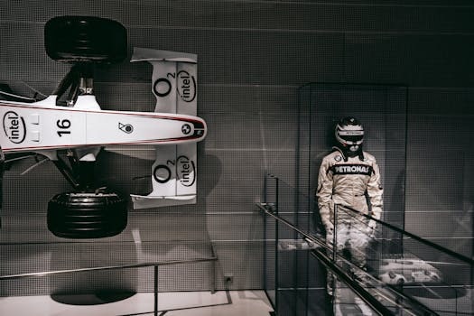 Cross-Species Design: Animal Locomotion in Vehicle Engineering